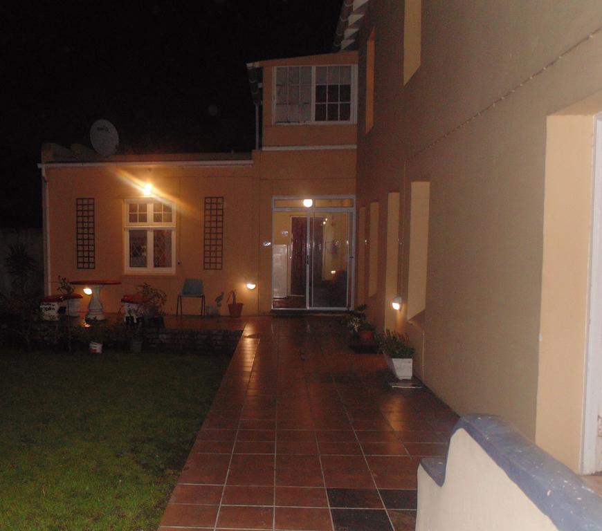 פורט אליזבת' Jikeleza Lodge מראה חיצוני תמונה